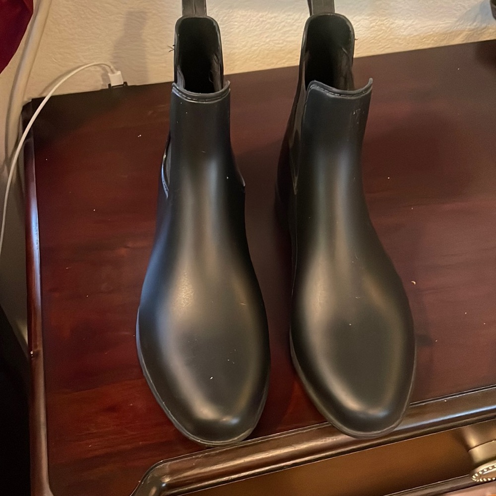 Short Rain Boots